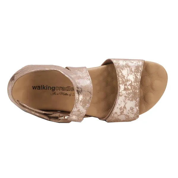 Huntley Sandal: Light Taupe Metallic Drops Leather/Light Taupe Nubuck I Walking Cradle