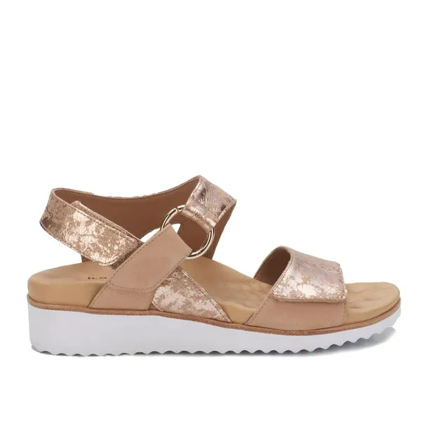 Huntley Sandal: Light Taupe Metallic Drops Leather/Light Taupe Nubuck I Walking Cradle