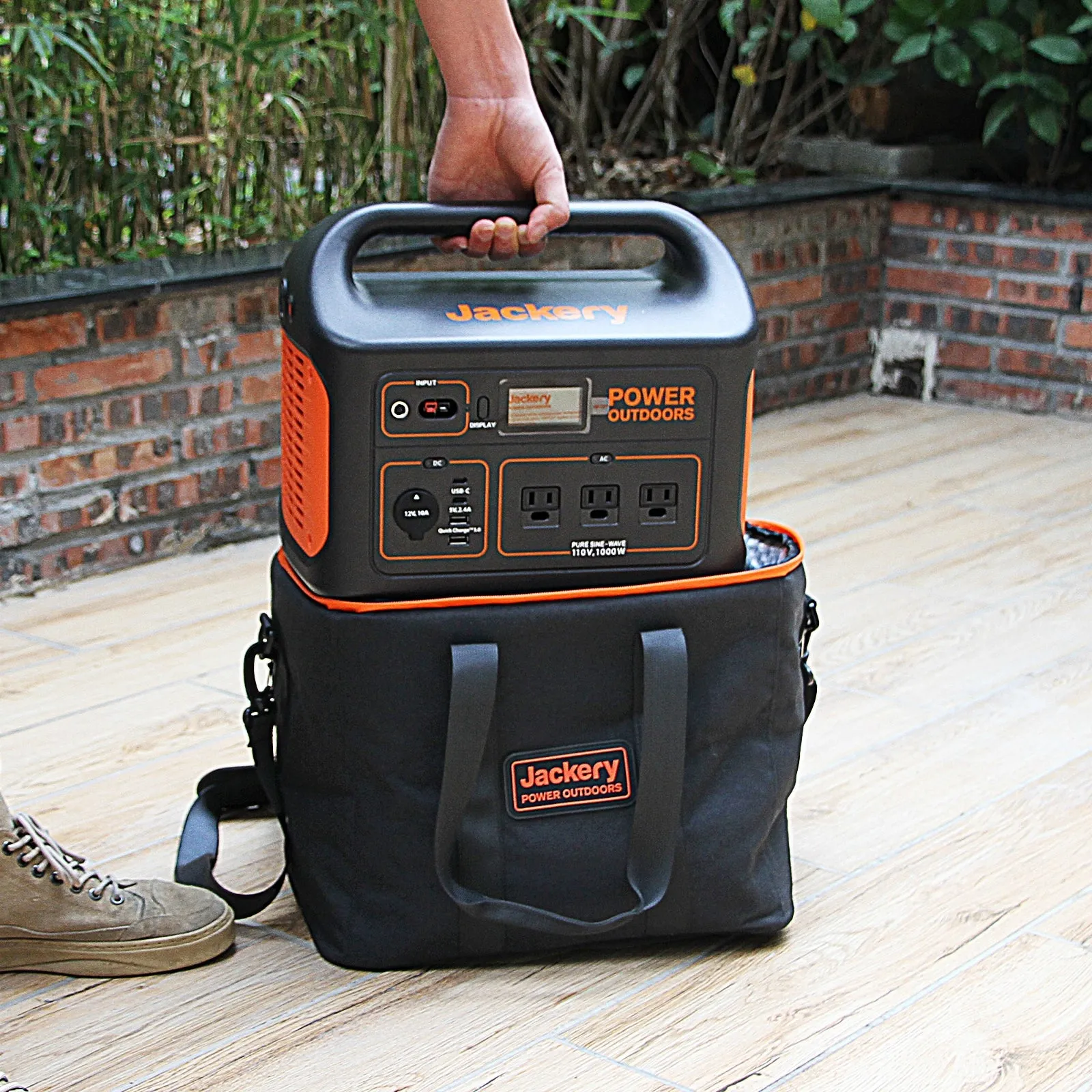 Jackery Explorer 1000 Power Station