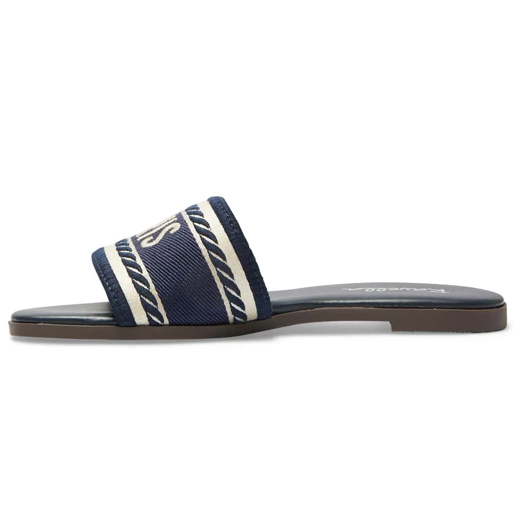 Resort Slide in Navy