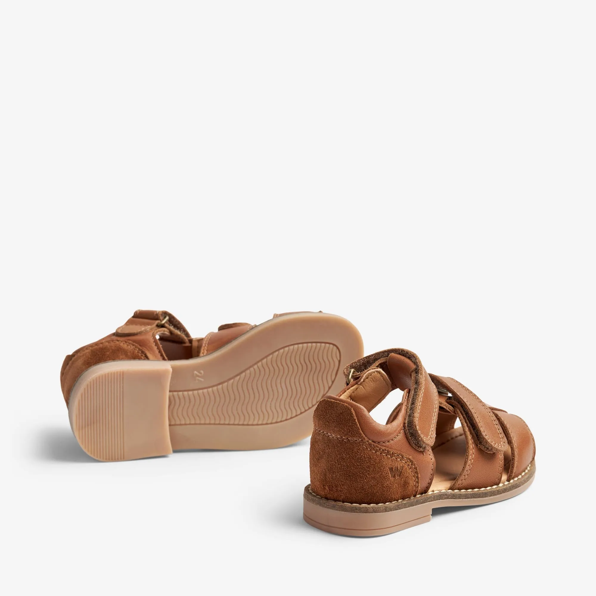 Sandal Closed Toe Bassi - cognac