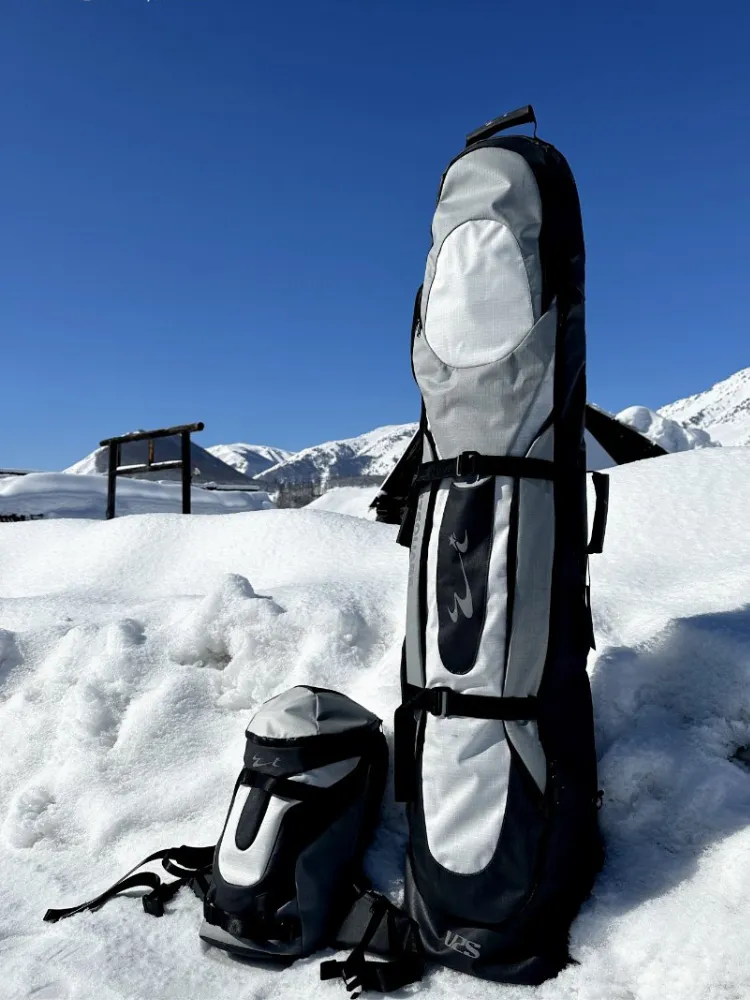 UZSQUARE Flyweight Snowboard Bag